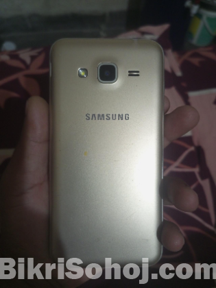 Samsung J3 ram 1.5 room 8gb